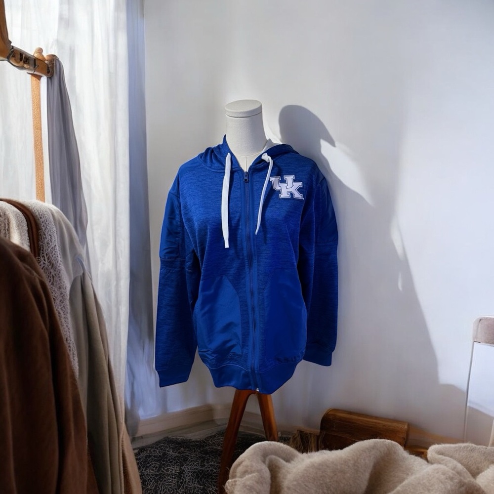 University of Kentucky CSA  Genuine College Product Hooded Jacket SZ MED NWT.‎
